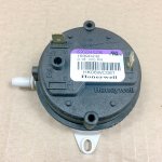 Carrier Draft Pressure Proving Pressure Switch HK06WC061 (image for) Carrier Draft Pressure Proving Pressure Switch HK06WC061